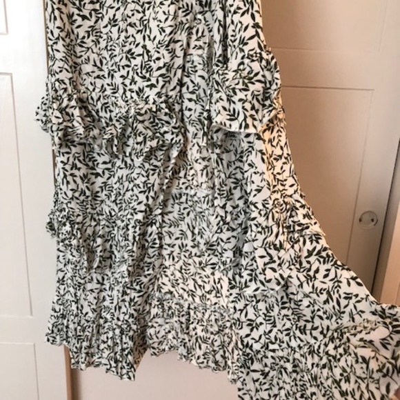 NWT Yidarton Ruffled Strapless Maxi Dress Green and White size medium - Picture 10 of 12